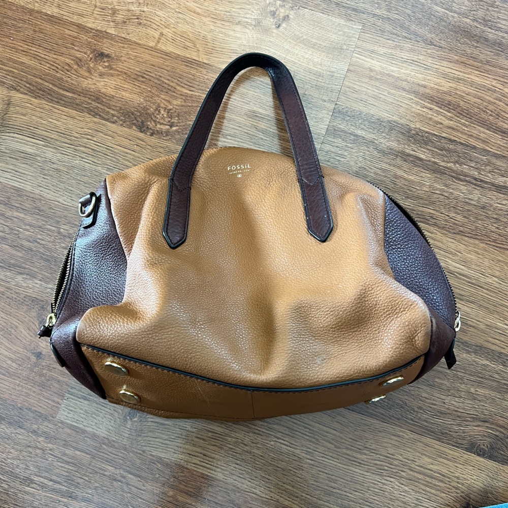 Leather fossil shoulder bag